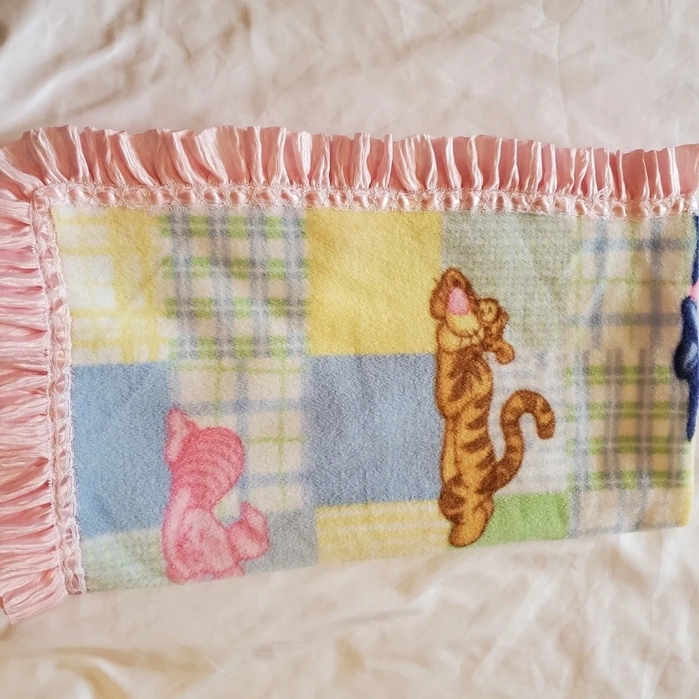 Disney Winnie the Pooh Fleece Baby blanket Tigger Eeyore Piglet Patchwork Pastel